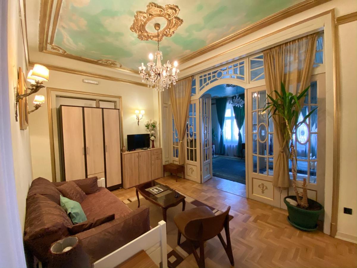 Apartments House Of The Greats Skadarlija Belgrado Esterno foto